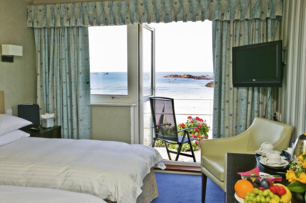 Cobo Bay Hotel カステル 部屋 写真